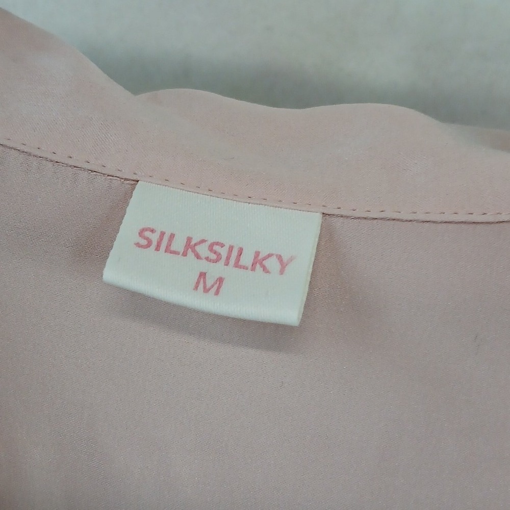 SilkSilky Pink 100% Silk Pajama Top Long Sleeve Button Down Contrast Piping M - Picture 5 of 7